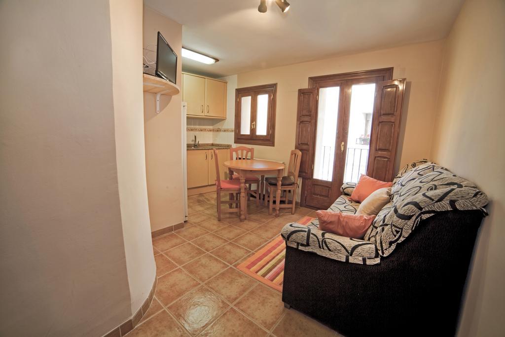 Apartamentos Prades Morella Szoba fotó